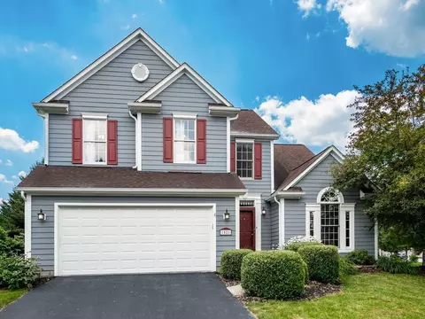 7521 Burgstresser Ct, Canal Winchester, OH 43110
