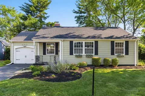 436 S Selby Blvd, Worthington, OH 43085