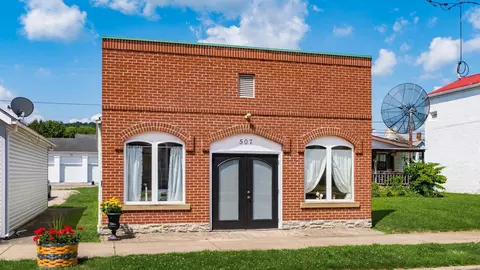 507 Main St, Dresden, OH 43821