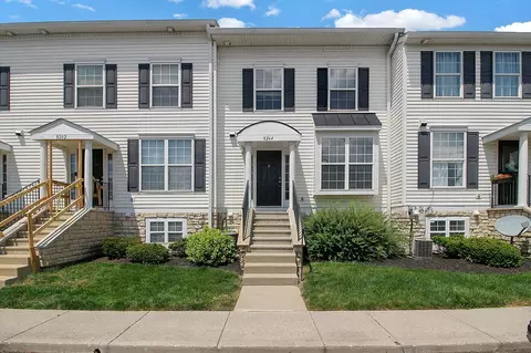 8264 Sugar Magnolia Dr, Blacklick, OH 43004