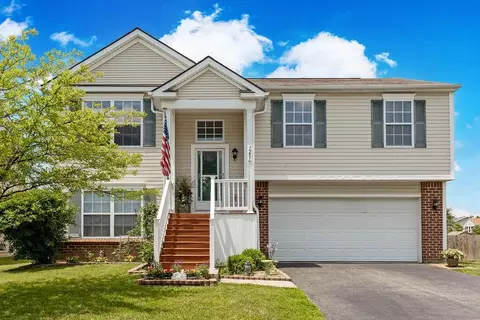 1281 Canterhurst St, Blacklick, OH 43004