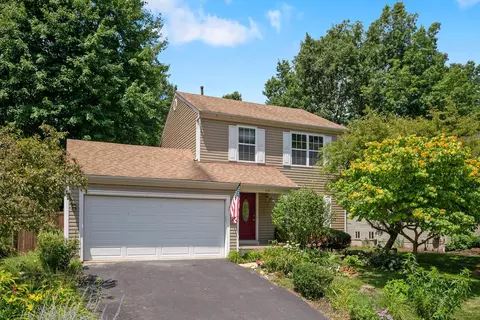 555 Thistle Dr, Delaware, OH 43015