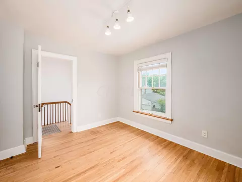 3003 Crescent Dr, Columbus, OH 43204 photo 25