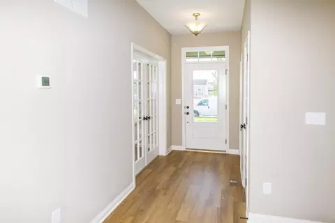 939 Skipton Loop, Delaware, OH 43015 photo 3