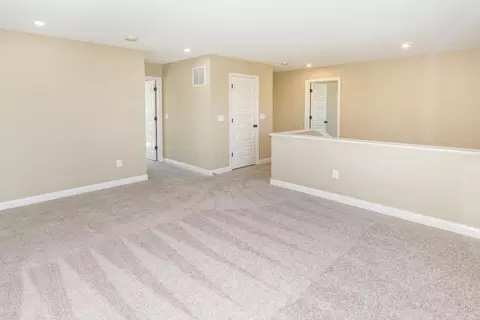 939 Skipton Loop, Delaware, OH 43015 photo 43