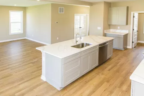 939 Skipton Loop, Delaware, OH 43015 photo 24
