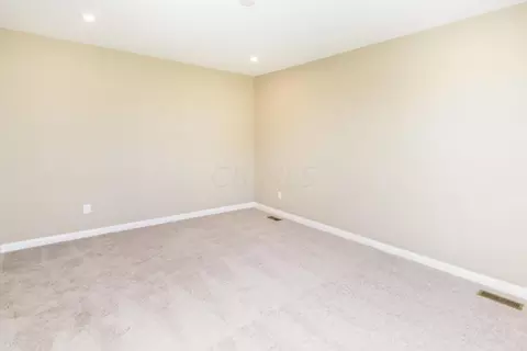 939 Skipton Loop, Delaware, OH 43015 photo 37