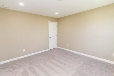 939 Skipton Loop, Delaware, OH 43015 photo 72