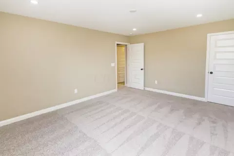 939 Skipton Loop, Delaware, OH 43015 photo 65