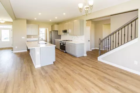 939 Skipton Loop, Delaware, OH 43015 photo 18