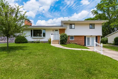 780 Patton St, Newark, OH 43055