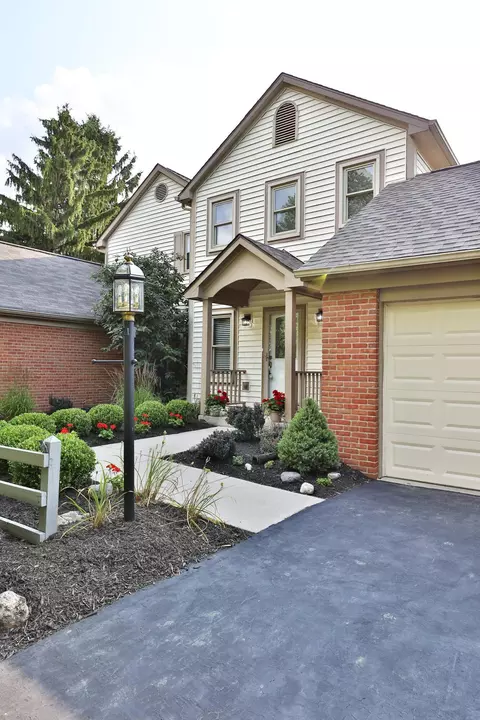 6930 Vally Down Rd, Dublin, OH 43017 photo 3