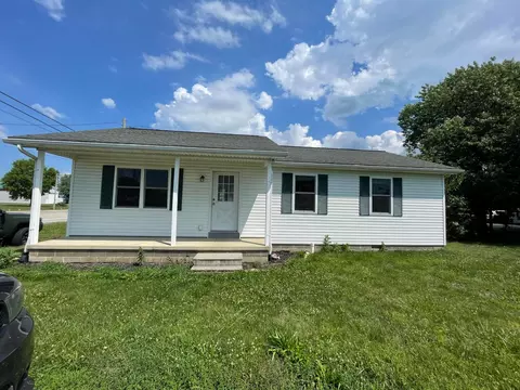 12385 State Route 56 W, Mount Sterling, OH 43143