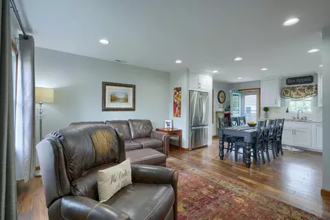 370 Sunnyview Dr, Circleville, OH 43113 photo 9
