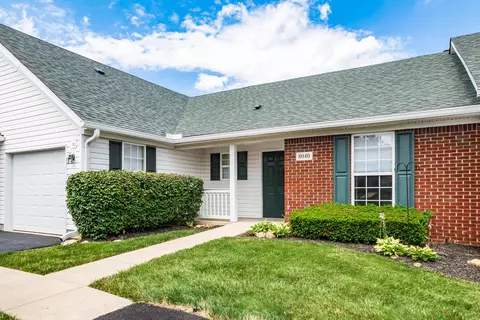 8040 Ivory Gull Cir, Pickerington, OH 43147