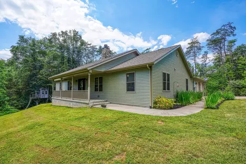 24121 Creola Hue Rd, Creola, OH 45622