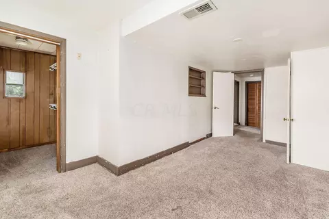 110 W Water St, Circleville, OH 43113 photo 11