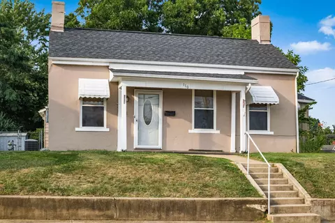 110 W Water St, Circleville, OH 43113