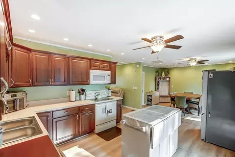3240 Vineyard St, Springfield, OH 45503 photo 8