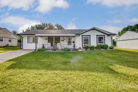 3240 Vineyard St, Springfield, OH 45503 photo 2