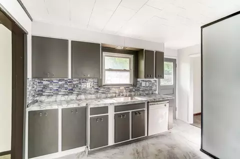 1725 Hillside Ave, Springfield, OH 45503 photo 10