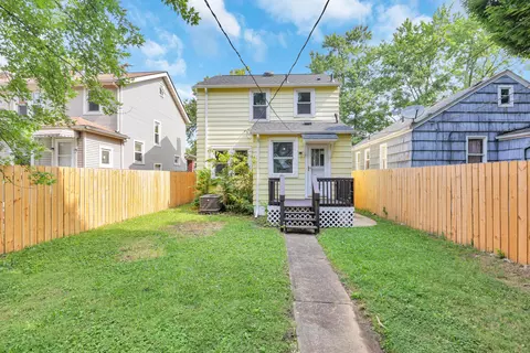 815 E Deshler Ave, Columbus, OH 43206 photo 13