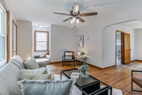 815 E Deshler Ave, Columbus, OH 43206 photo 4
