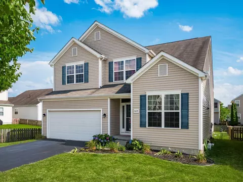 8693 Brenstuhl Park Dr, Blacklick, OH 43004
