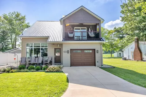 9666 Eastwood Dr, Belle Center, OH 43310