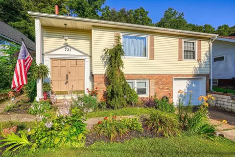 721 Mohican Ave, Logan, OH 43138