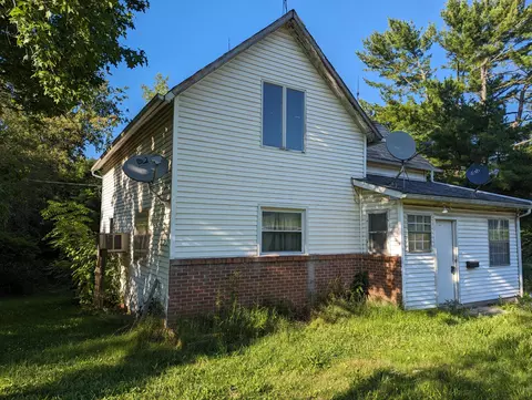 28005 New Castle Rd, Walhonding, OH 43843