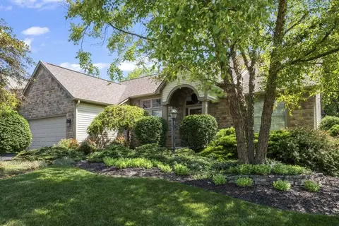 1864 Woodside Dr, Marysville, OH 43040