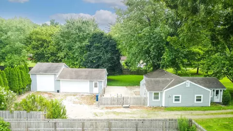 7066 Norwood Dr, Grove City, OH 43123