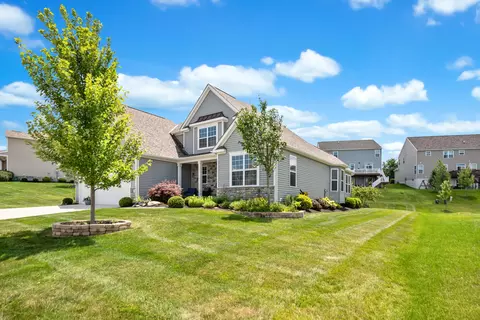 633 Green Forest Pl, Lithopolis, OH 43136 photo 3