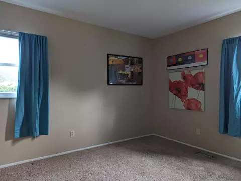 3255 Vineyard St, Springfield, OH 45503 photo 9