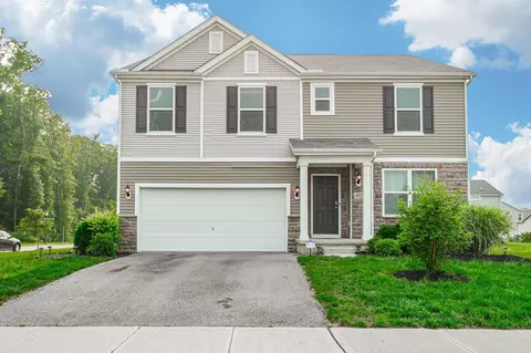 482 Hutchinson St, Delaware, OH 43015