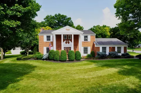 896 Clubview Blvd S, Columbus, OH 43235