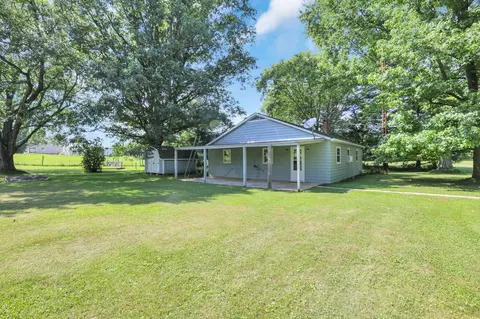 3307 Colling Rd, Heath, OH 43056