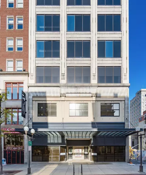 106 N High St #801, Columbus, OH 43215