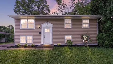 322 Haymarket Pl, Gahanna, OH 43230