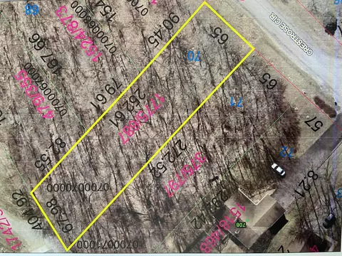 0 Crestrose Cir #70, Howard, OH 43028