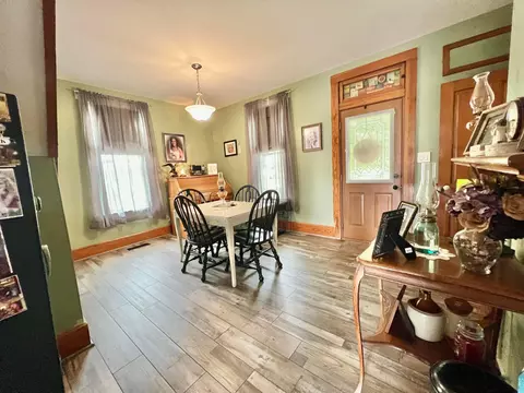 551 E Main St, Logan, OH 43138 photo 10