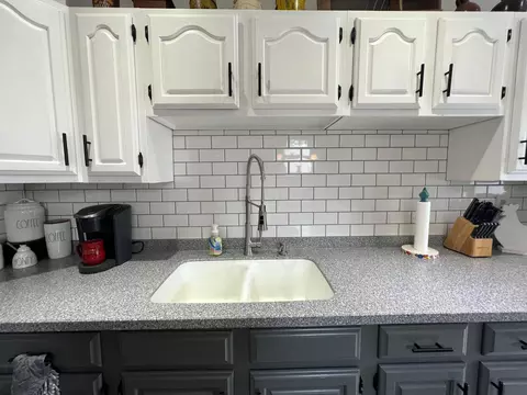 551 E Main St, Logan, OH 43138 photo 6