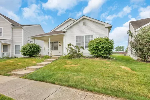 6097 Bristol Ridge Dr, Canal Winchester, OH 43110