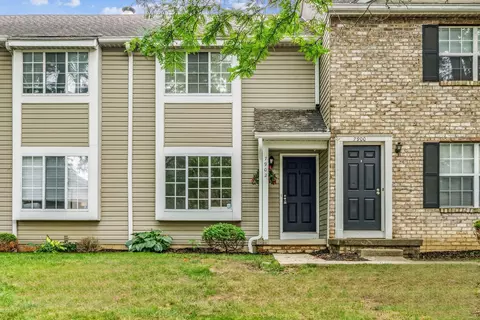 7902 Meadowhaven Blvd #33, Columbus, OH 43235