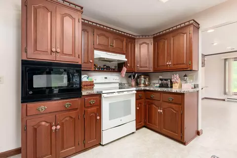 2496 Gast Dr, Prospect, OH 43342 photo 9
