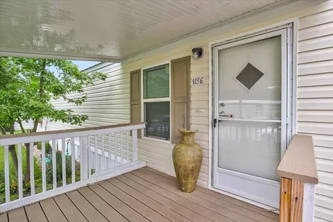 1136 Villa Cir, Heath, OH 43056