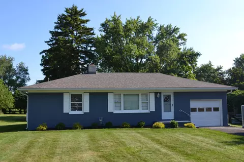 2151 W Mile Rd, Springfield, OH 45503