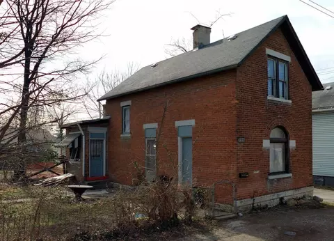 735 E Beck St, Columbus, OH 43206