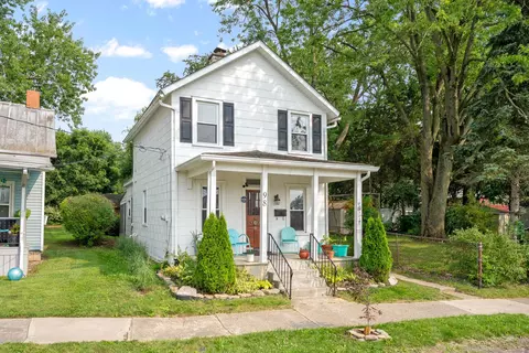 98 Potter St, Delaware, OH 43015 photo 3